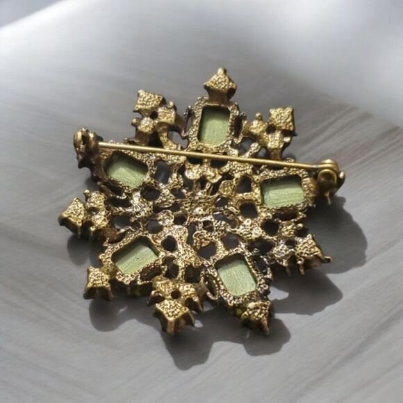 Starburst Rhinestone Brooch Green Yellow Brown Silver Tone 2" - Picture 2 of 3